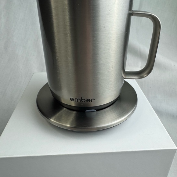 Ember Temperature Control 10oz Smart Mug2 - Stainless Steel (CM191007US) - Picture 2 of 7